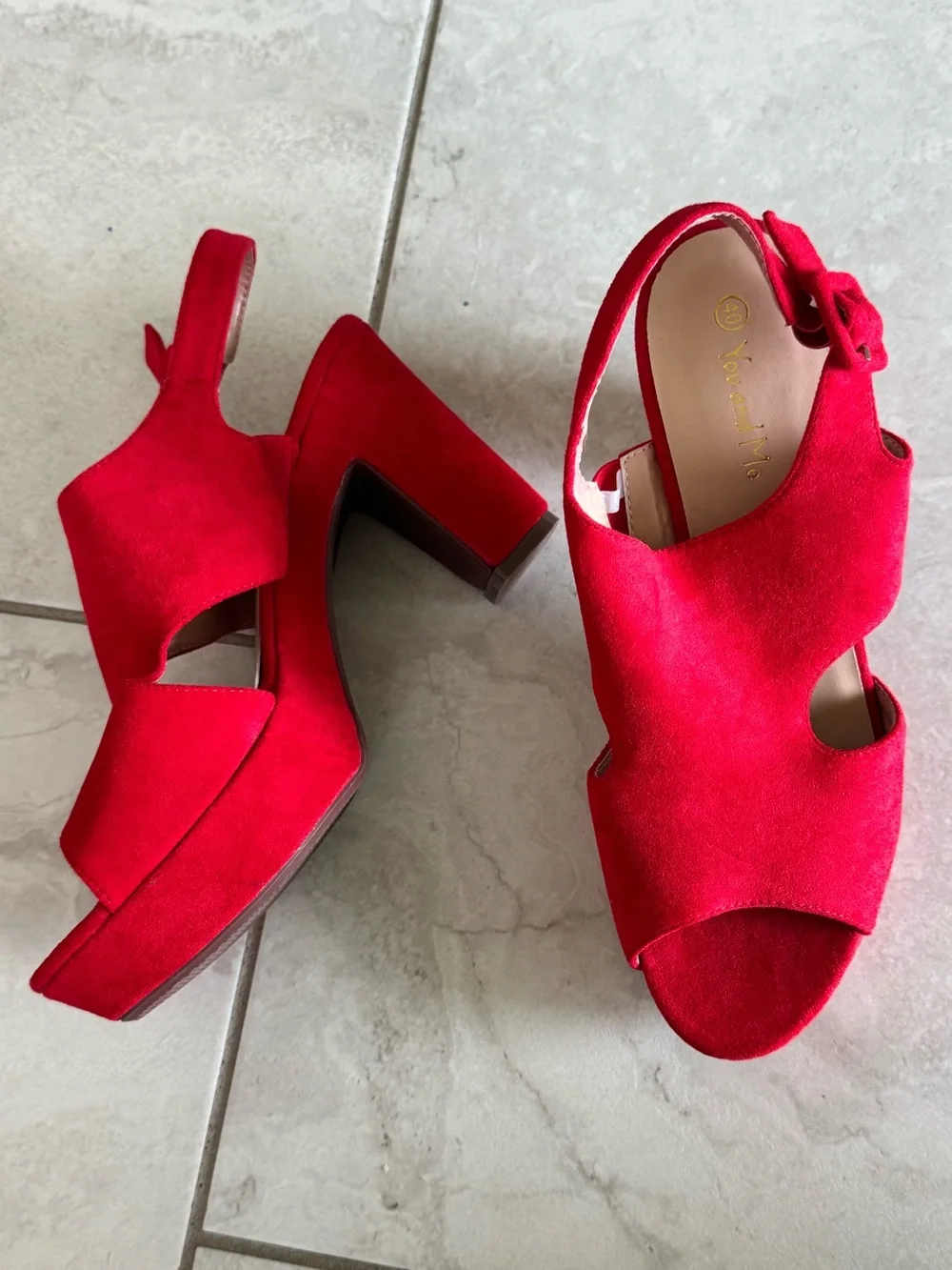 ❤️ You and Me Red Faux Suede Platform Heels | EU 40 / US 9 - Picture 3 of 10